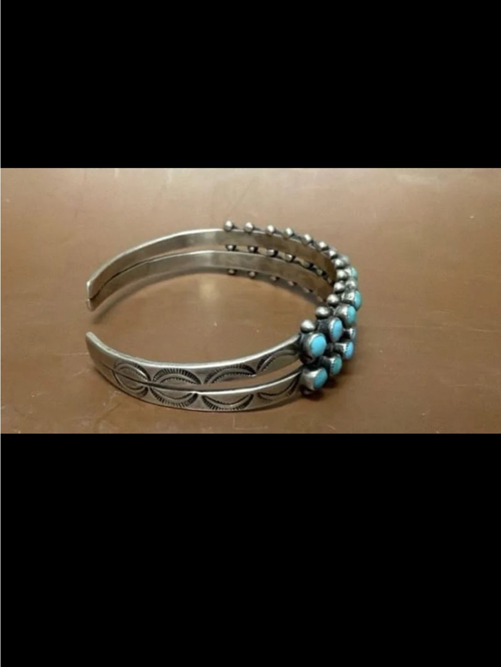 vintage Native sterling silver double-row "snake-eye" turquoise cuff - Picture 9 of 11